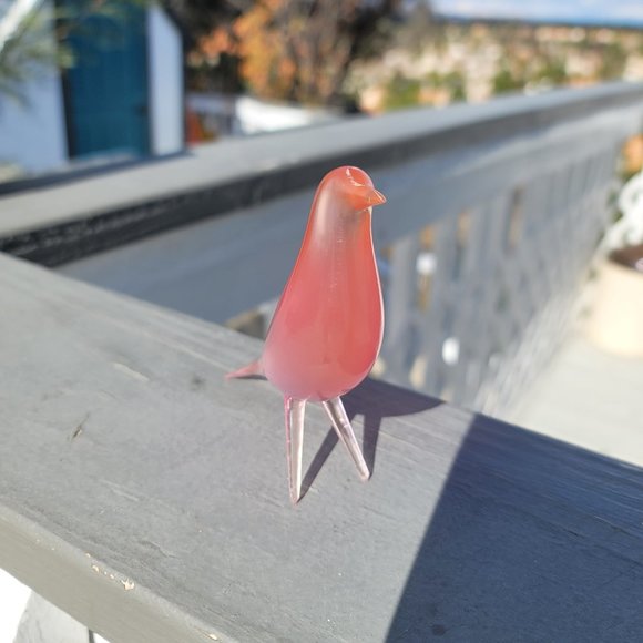 Mini Mid Century Modern Depression Eames Retro Bird Figurine Transparent Pink - Picture 2 of 6